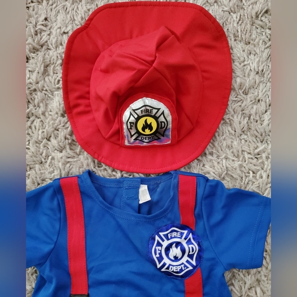 First Fireman Baby Costume 6-12 months - Picture 4 of 4